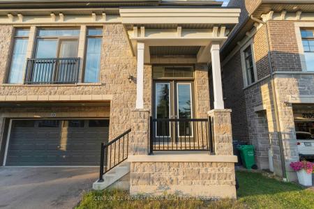 2115 PRIMATE ROAD, Mississauga, Ontario L4Y 1V5, Kanada