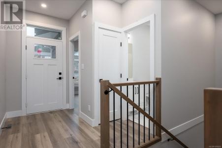 669 SANDERSON ROAD, Ladysmith, British Columbia V9G 0A7, Canada