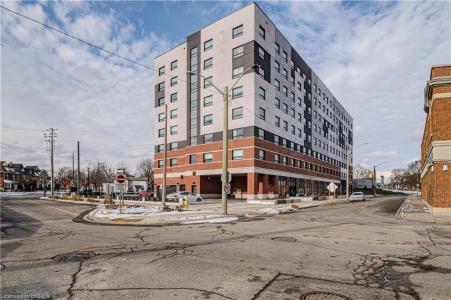 1 WELLINGTON STREET, Brantford, אונטריו N3T 2L3, קנדה