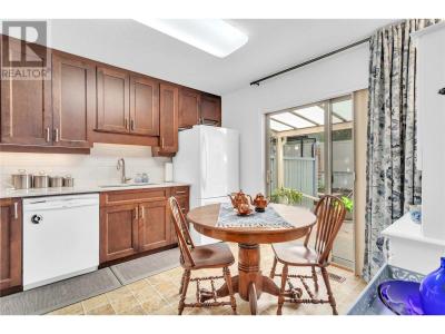 1530 KELGLEN CRESCENT, Kelowna, קולומביה הבריטית V1Y 6K7, קנדה 
