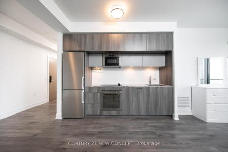 585 BLOOR STREET E, Toronto, Ontario M4W 0B3, Canada
