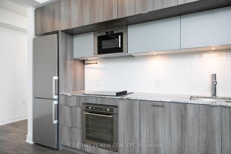 585 BLOOR STREET E, Toronto, Ontario M4W 0B3, Canada