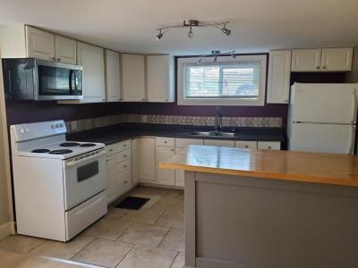 1064 12TH STREET, Brandon, Manitoba R7A 4N6, Canada