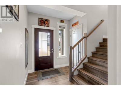 2944 ELLINGTON COURT, Prince George, British Columbia V2N 0G3, Canada