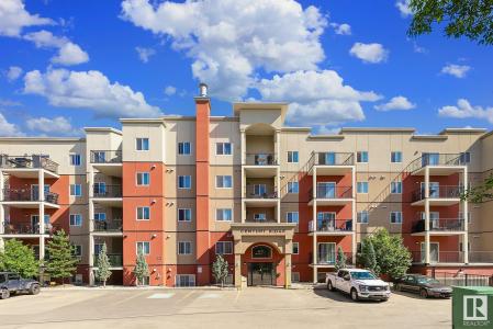 9945 167 STREET NW, Edmonton, Alberta T5P 0K5, Canada