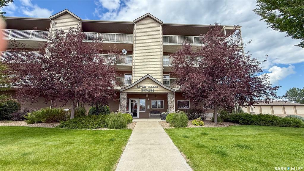 2 18TH STREET, Battleford, Saskatchewan S0M 0E0, Canada