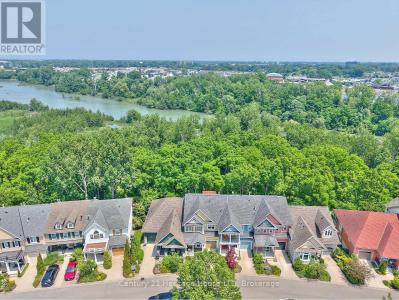 14 TULIP TREE COMMON, St. Catharines (grapeview), Ontario L2S 4C8, Canada
