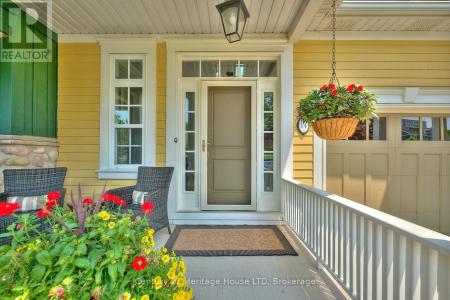 14 TULIP TREE COMMON, St. Catharines (grapeview), Ontario L2S 4C8, Canada