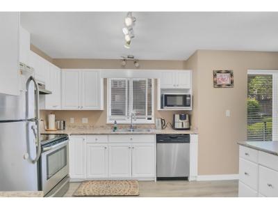 33688 KING, Abbotsford, Columbia Britannica V2S 7P9, Canada