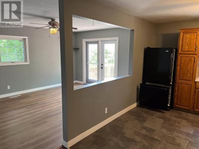 7 MASCOTT AVE, Kenora, Ontario P9N 3A1, Canadá