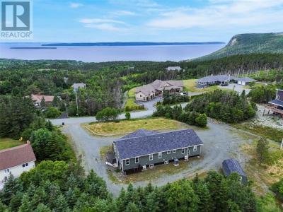 10 TRANQUIL PLACE, Paradise, Newfoundland And Labrador A1L 3G7, Canada