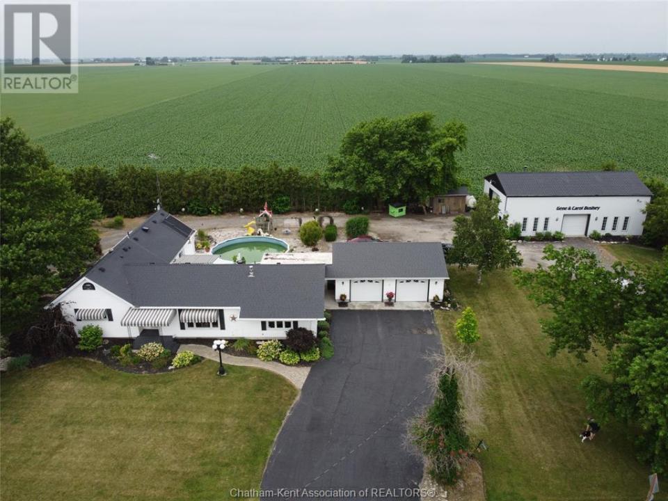 7465 CREEK LINE, Chatham, Ontario N7M 5J7, Kanada
