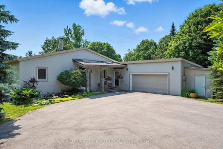 1131 BROCK ROAD, Uxbridge, Ontario L9P 1R4, Canada