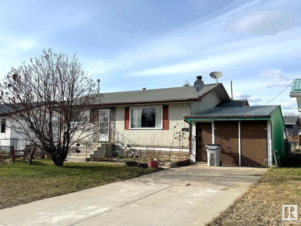4724 52 AVENUE, Evansburg, Альберта T0E 0T0, Канада