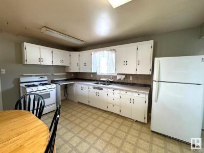 4724 52 AVENUE, Evansburg, Альберта T0E 0T0, Канада