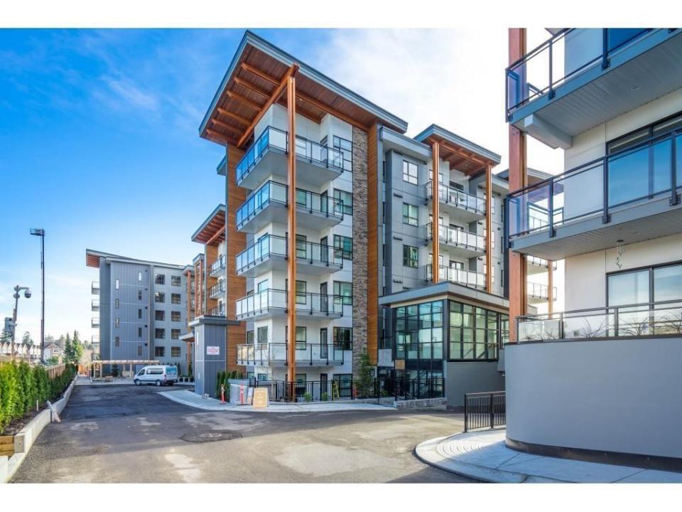 6960 NICHOLSON, Delta, British Columbia V4E 0A9, Canada