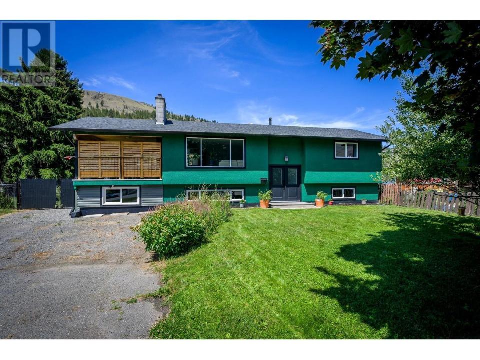 870 SUMAC PLACE, Kamloops, Colombia Británica V2B 6R4, Canadá