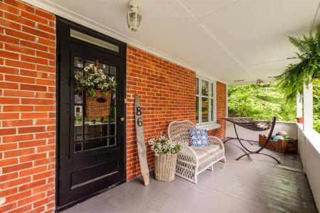 86 Rue Cedar, ケベック J0P 1H0, カナダ