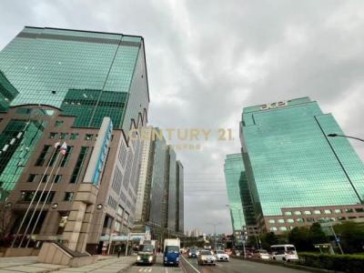 新台五路一段, Xizhi Dist., New Taipei City 221, Taiwan