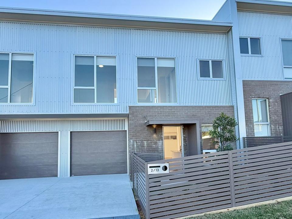 2/13 Oxford Street, Gateshead, NSW 2290, Austrália