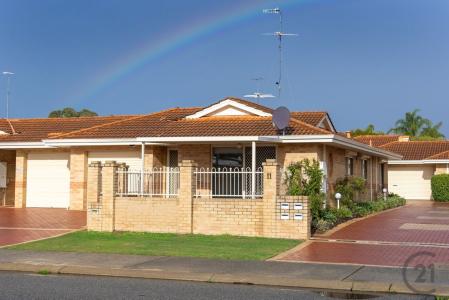 2/11-13 Andrew Street, Mandurah, WA 6210, Australia