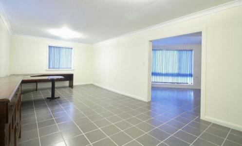 2 Seccombe Street, Nowra, NSW 2541, Australia