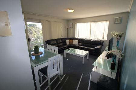 52 17-19 Hume Highway, Warwick Farm, NSW 2170, Australia