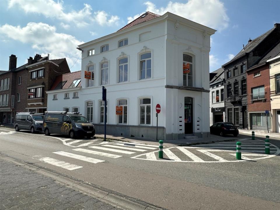 Van Aelbrouckstraat 9 0201, Zottegem, 9620, Belgia