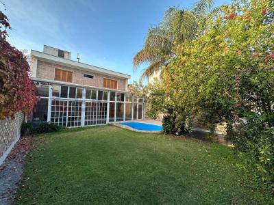 ARISTOBULO DEL VALLE 728, Ciudad De Mendoza, Mendoza 00001, Argentina