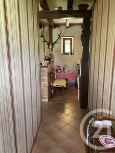 Isle Et Bardais, Auvernia 03360, Francia