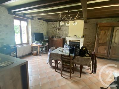 Isle Et Bardais, Auvernia 03360, Francia