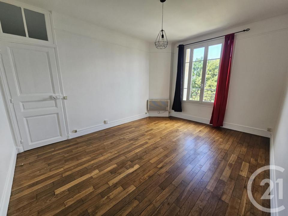 Meaux, Île-de-France 77100, アキタン