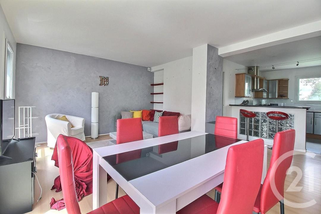 Fresnes, Île-de-France 94260, アキタン
