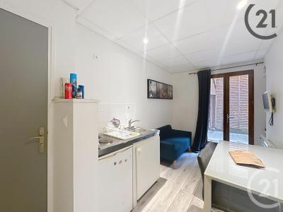 Troyes, Champagne-Ardenne 10000, アキタン