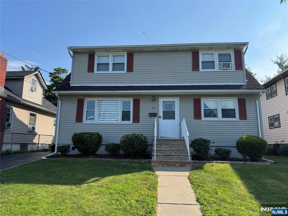 65 Dyer Avenue, Clifton, New Jersey 07014