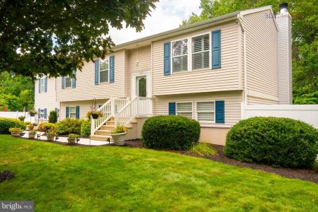 185 Fresh Ponds Road, Monroe Twp, Nova Jersey 08831, Estados Unidos