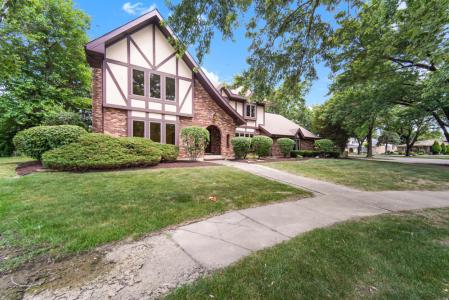 1234 Will Drive, Lockport, Illinois 60441