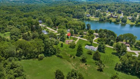 283 Dogwood Drive Se, Thornville, Ohio 43076, USA