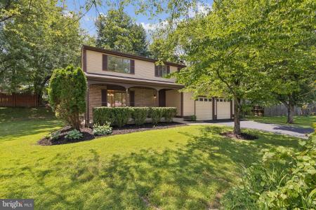 13586 Rush Drive, Woodbridge, Virgínia 22192, Estados Unidos
