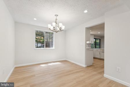 13586 Rush Drive, Woodbridge, Virgínia 22192, Estados Unidos