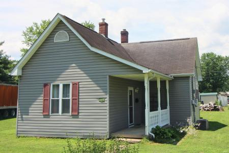 114 S Myra Street, Worthington, Indiana 47471, USA