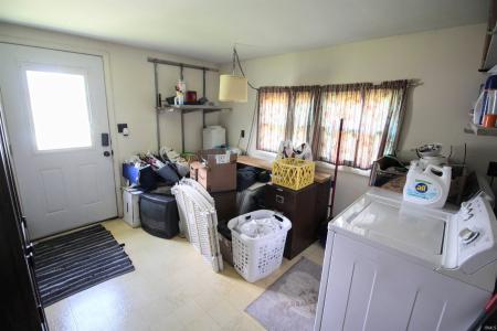114 S Myra Street, Worthington, Indiana 47471, USA