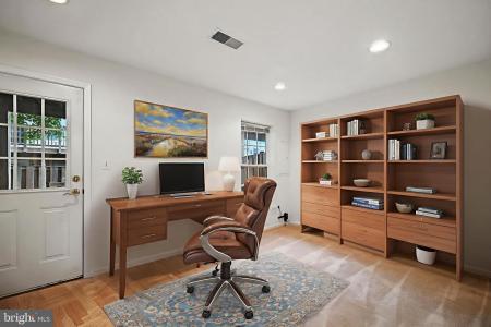 6949 Banchory Court, Alexandria, Virginia 22315