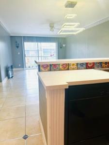 4147 NW 90th Avenue 207, Coral Springs, Florida 33065, USA