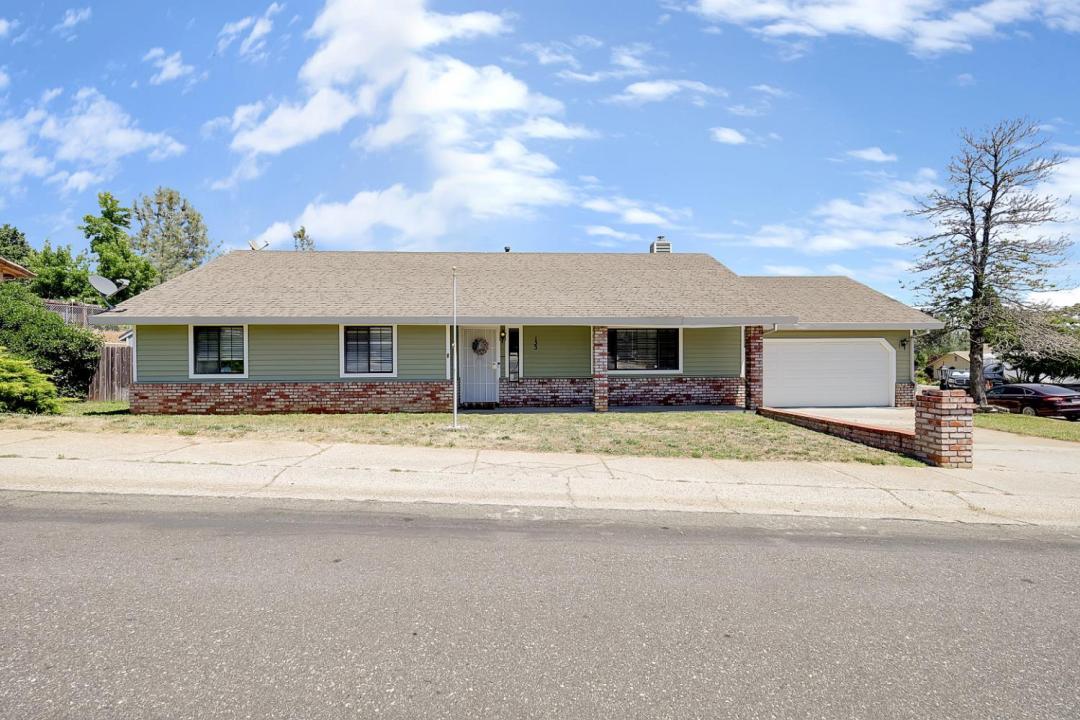 153 Cypress Hill Drive, Grass Valley, Kalifornia 95945, USA