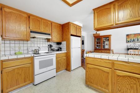 153 Cypress Hill Drive, Grass Valley, California 95945, USA