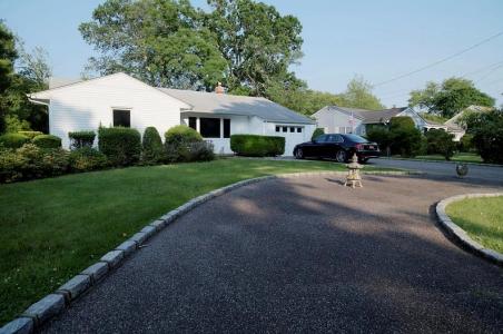 408 Ackerson Boulevard, Brightwaters, NY 11718, USA