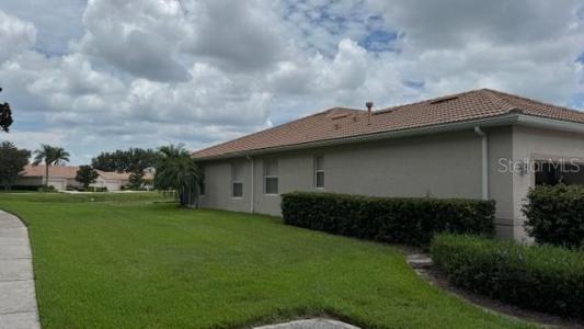 8228 Simpson Falls Court, Sarasota, Florida 34243