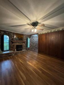 11960 MS-12, Caledonia, Mississippi 39740