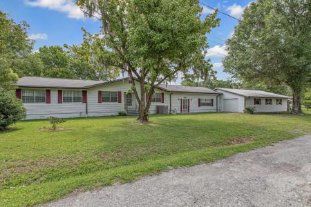 250 Crescent Lane, Crescent City, Florida 32112, USA